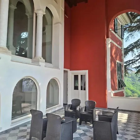 Palazzo Costa 4*