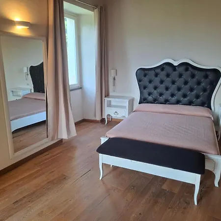 Palazzo Costa 4*